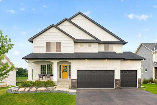 5304 Pine Island Road, Woodbury, MN 55129