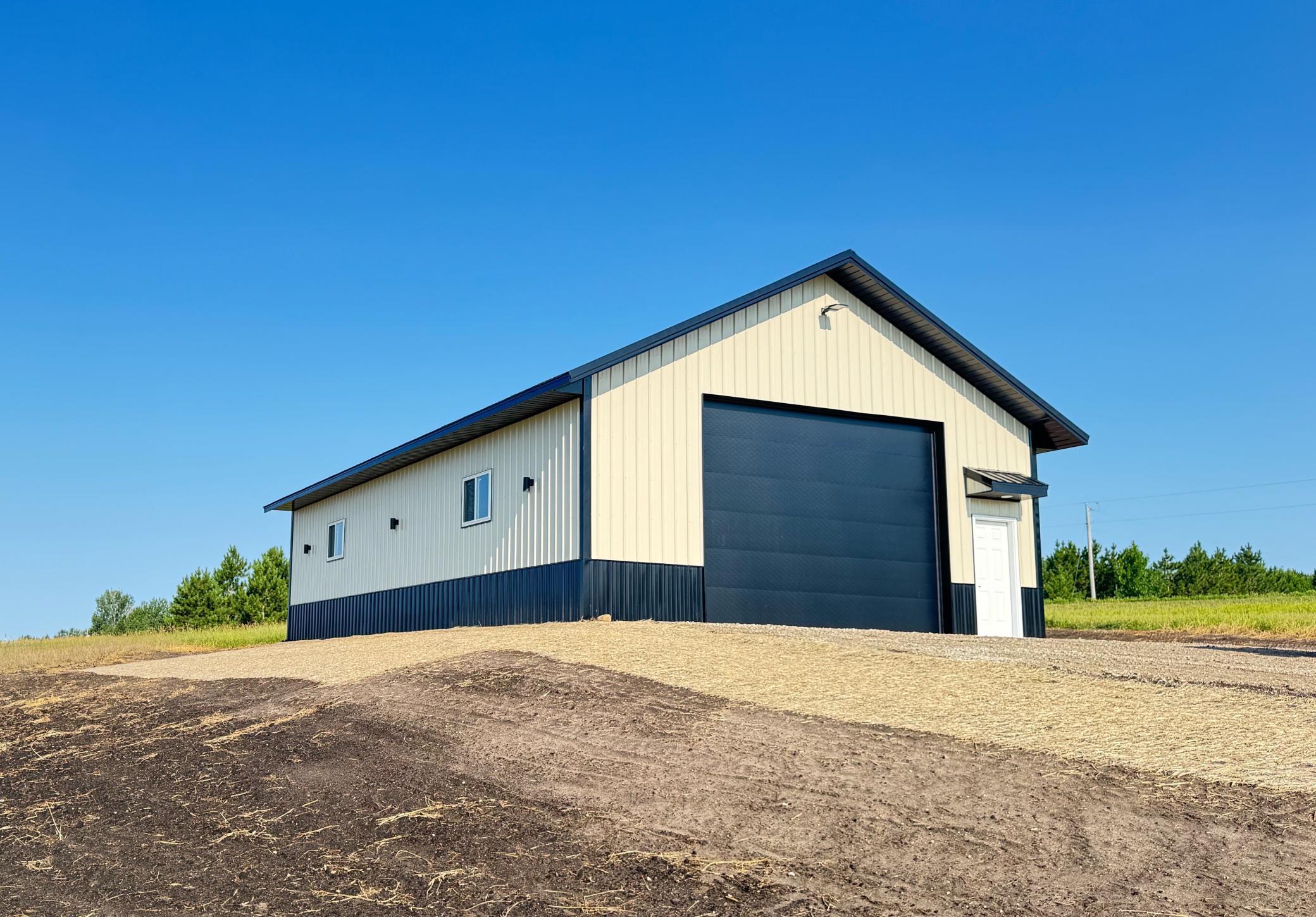 30 x 50 Shed