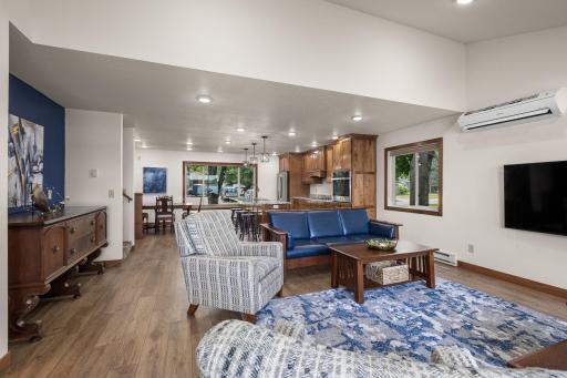 Living room/ Kitchen