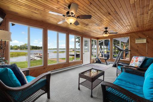 Four season porch