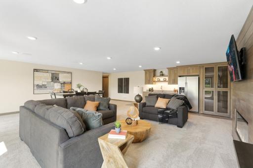 2490 179th Avenue NE, Ham Lake, MN 55304