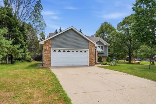 402 8th Avenue N, Sartell, MN 56377
