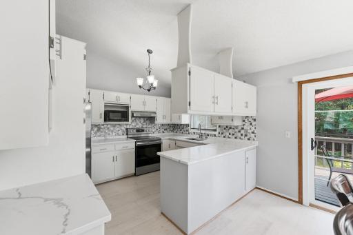 402 8th Avenue N, Sartell, MN 56377