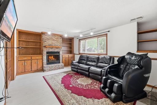 402 8th Avenue N, Sartell, MN 56377