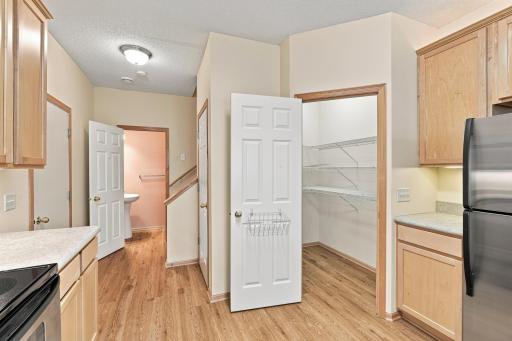 Kitchen with Walk-in Pantry