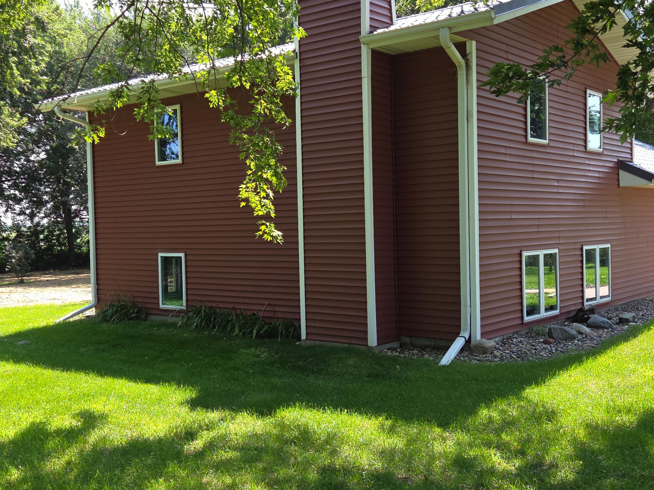 1105 80TH ST SE (35).jpg