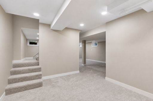 2000 Orkla Drive, Golden Valley, MN 55427