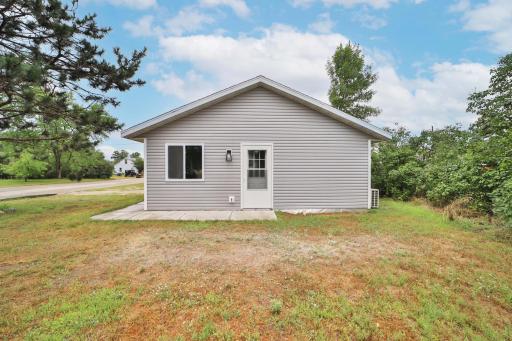 419 Mckinley Street SW, Staples, MN 56479