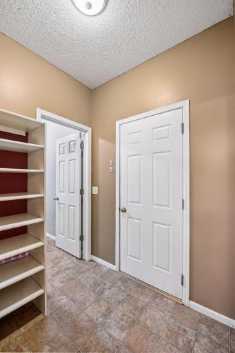 848 Bridle Creek Lane, Jordan, MN 55352