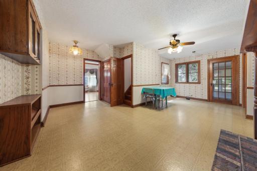 851 450th Street, Kenyon, MN 55946