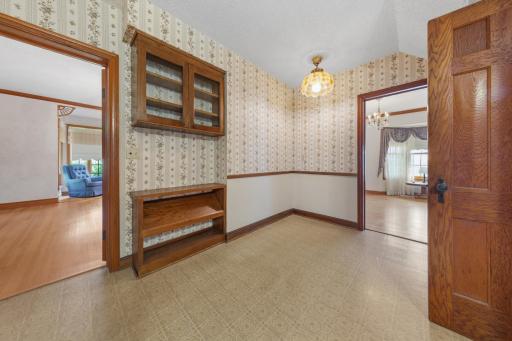 851 450th Street, Kenyon, MN 55946