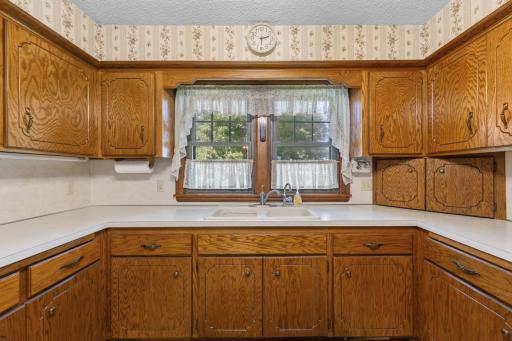851 450th Street, Kenyon, MN 55946