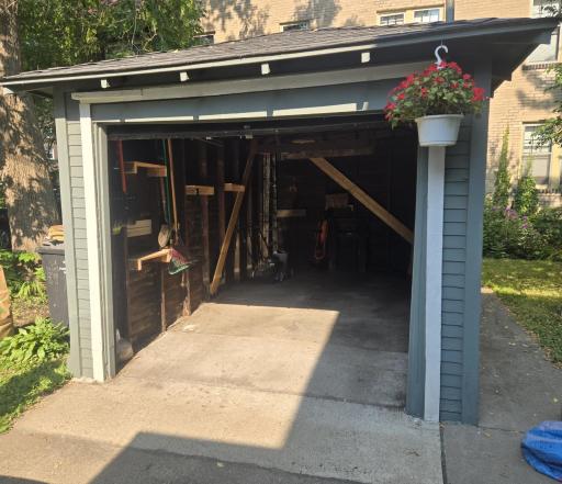 505 8th Ave garage inside2.jpg