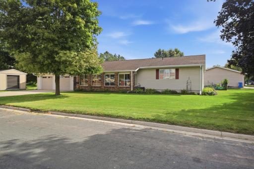 211 4th Avenue NW, Blooming Prairie, MN 55917