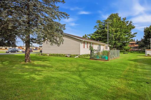 211 4th Avenue NW, Blooming Prairie, MN 55917