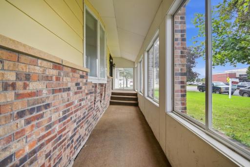 211 4th Avenue NW, Blooming Prairie, MN 55917