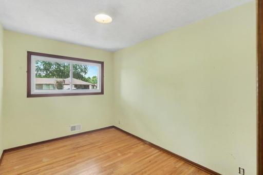 217 Dawn Avenue, Shoreview, MN 55126