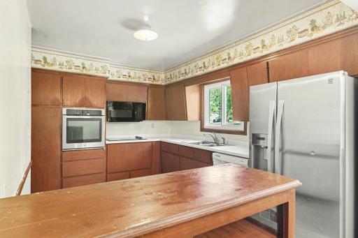 217 Dawn Avenue, Shoreview, MN 55126