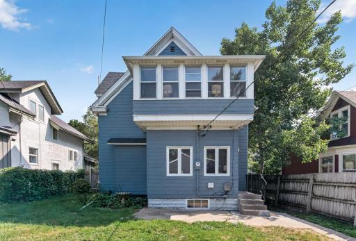 1051 Wilson Avenue, Saint Paul, MN 55106