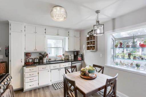 4429 6th St NE - Web Quality - 016 - 16 Dining Room.jpg