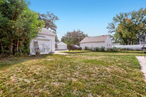 4429 6th St NE - Web Quality - 027 - 27 Exterior Rear.jpg