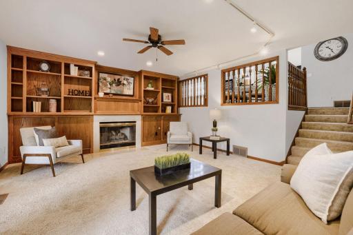 Family Room_2.jpg