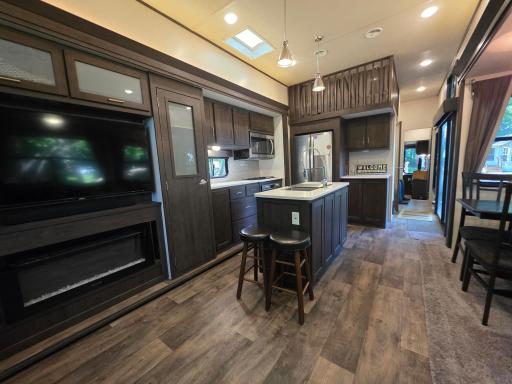 Living room, Kitchen and Dining Area
