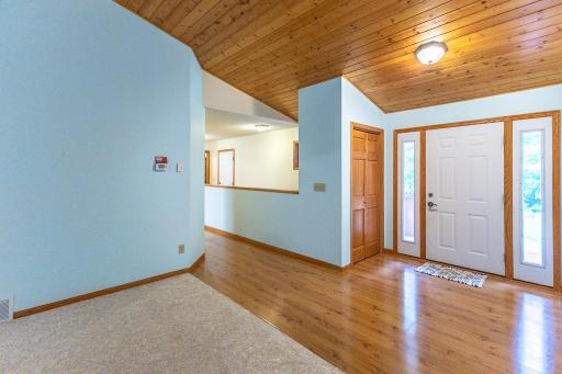 18400 Shorewood Court NW, Bemidji, MN 56601