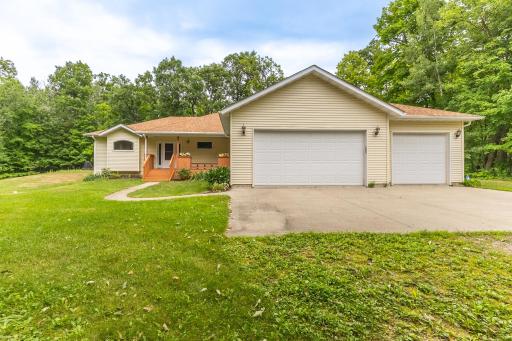 18400 Shorewood Court NW, Bemidji, MN 56601