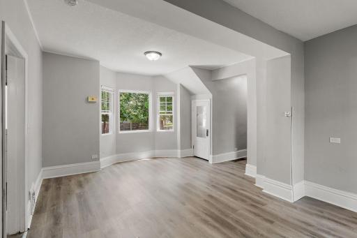820 18th Avenue N, Minneapolis, MN 55411