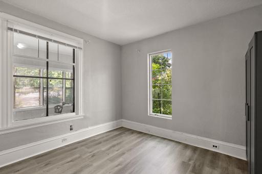 820 18th Avenue N, Minneapolis, MN 55411