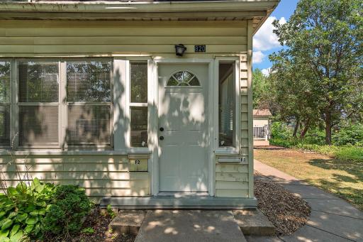 820 18th Avenue N, Minneapolis, MN 55411