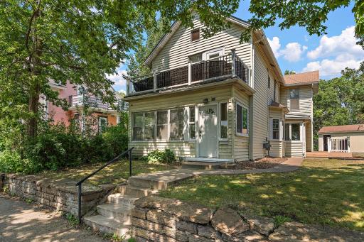 820 18th Avenue N, Minneapolis, MN 55411