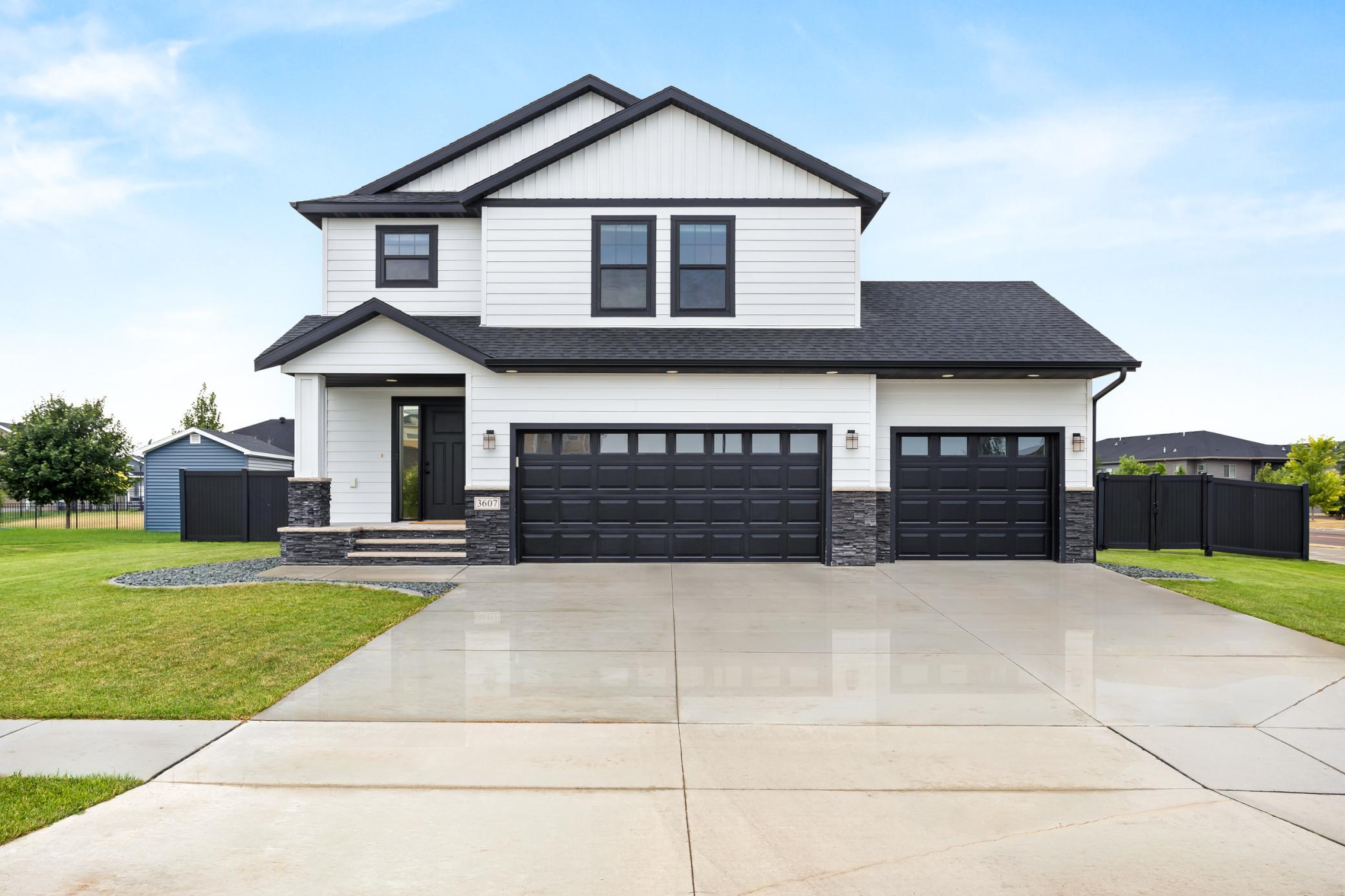 Property photo for 3607 Cordova Loop S, Fargo, ND 58104