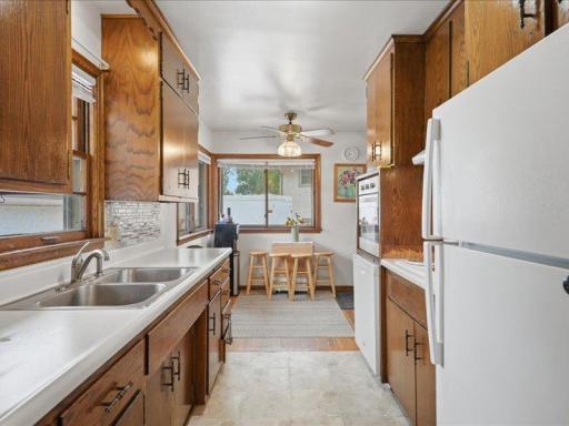 2226 Cardinal Place, Saint Paul, MN 55119