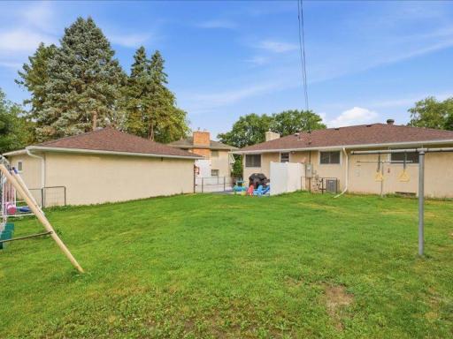 2226 Cardinal Place, Saint Paul, MN 55119