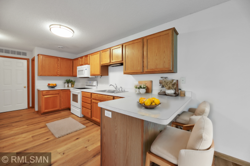 Virtual Staging Cloud - 8K7A1875.jpg-July 7, 2024 22_18.png