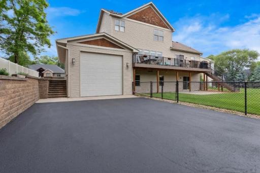 600 Topaz Lane, Hudson, WI 54016