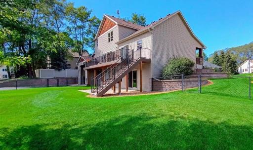 Backyard space for games/gardens - lush lawn & patio space