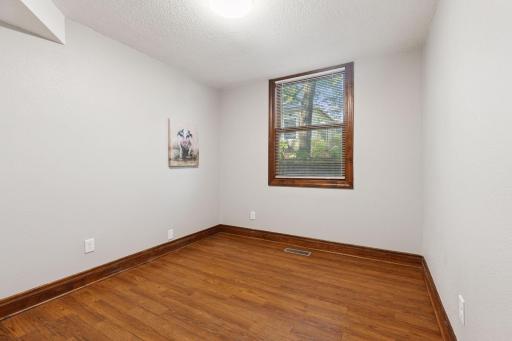 5101 56th Avenue N, Crystal, MN 55429