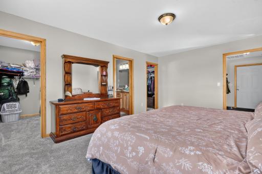 7996 Moidore Drive NW, Bemidji, MN 56601