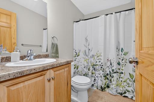 7996 Moidore Drive NW, Bemidji, MN 56601