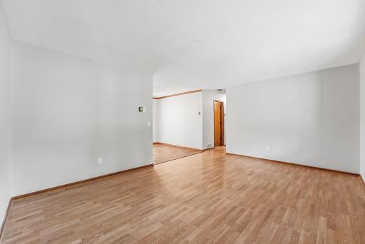 13239 Oakwood Road, Zimmerman, MN 55398