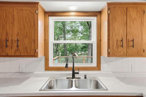 13239 Oakwood Road, Zimmerman, MN 55398