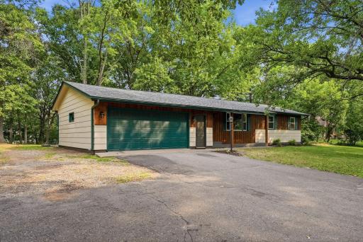 13239 Oakwood Road, Zimmerman, MN 55398
