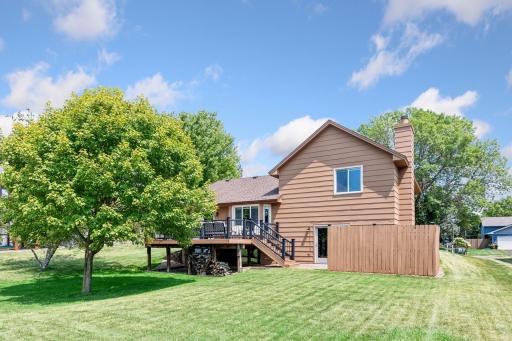 8585 Chanhassen Hills Drive S, Chanhassen, MN 55317