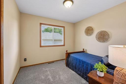 8585 Chanhassen Hills Drive S, Chanhassen, MN 55317