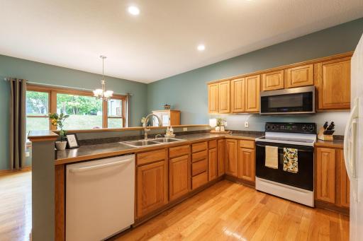 Kitchen offers an abundance of cabinet and counter space!