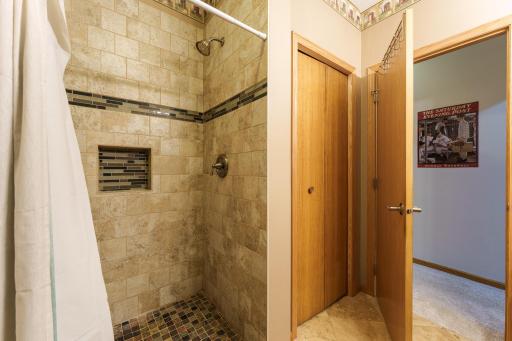 1317 7th Street N, Cannon Falls, MN 55009