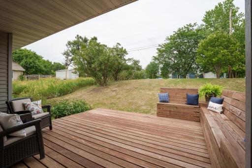 The backyard is the right size to easily maintain it, leaving more time for enjoying all the things you love on the weekends, a win at any stage of life!